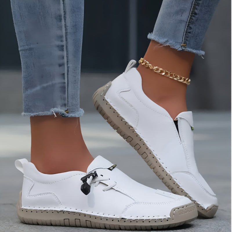 Women's Slip-On Loafers - Vintage British Style Handcrafted Microfiber Cover Upper, Rubber Sole with Breathable Fabric Lining and Tassel Detailing - Easy to Wear for Casual Formal Occasions, Durable Multi-Functional Footwear,