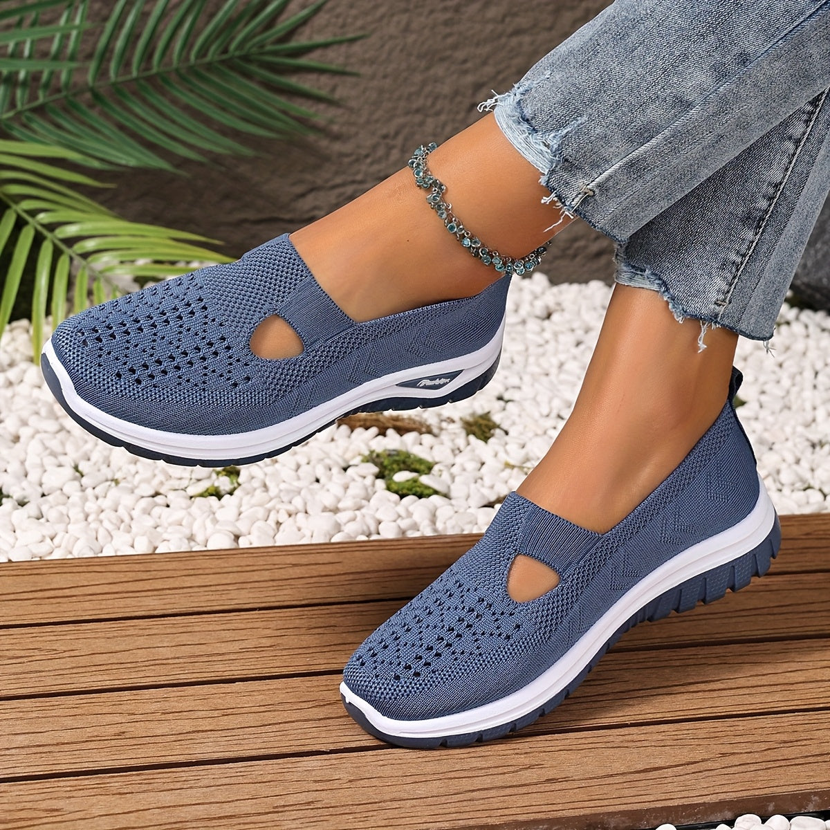 Women'S Slip-On Casual Sneakers - Breathable Fabric Upper & Lining, Lightweight Summer Beach Shoes with Cushioned Insole, Round Toe Design - Perfect Travel Gift for Vacation & Leisure, Vacation Footwear, Simple Slipon Style,