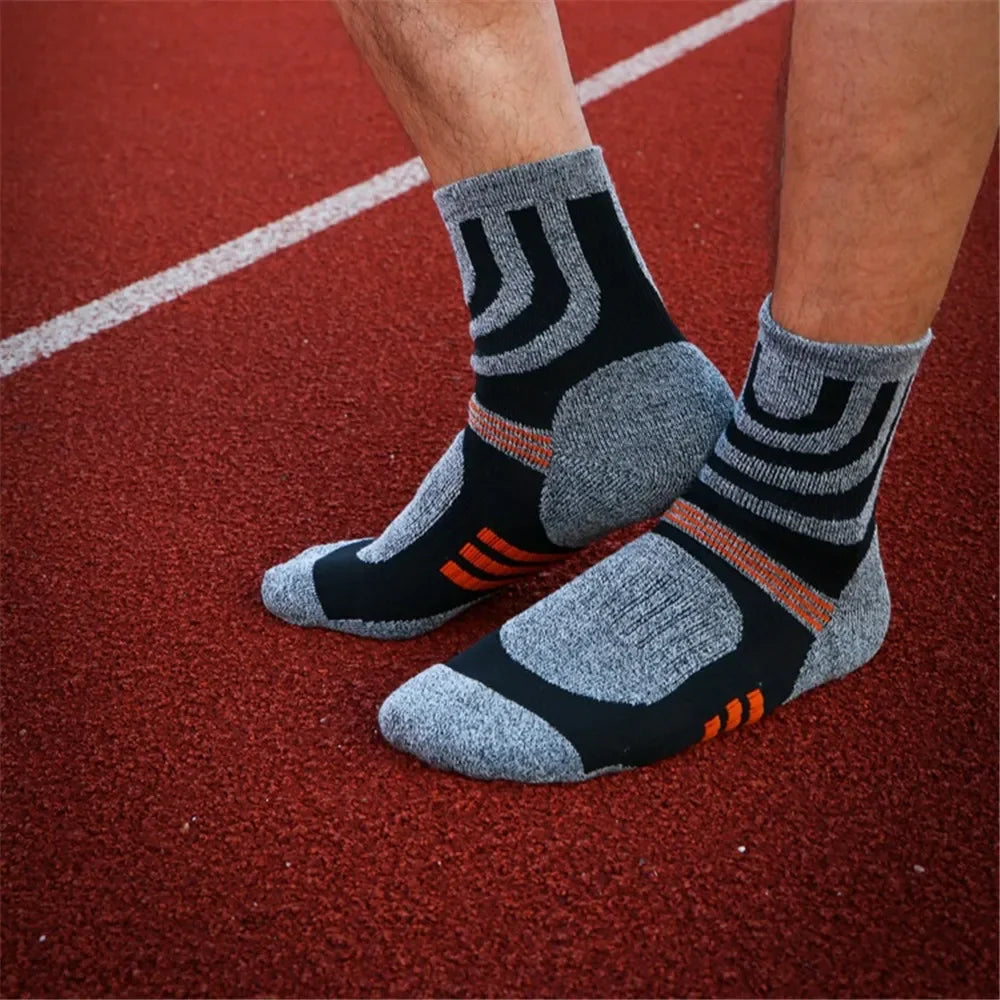 5 Pairs Socks Men Anti Blister Autumn Winter Terry Socks Outdoor Sports Running Cycling Marathon Camping Trekking Rugby Socks